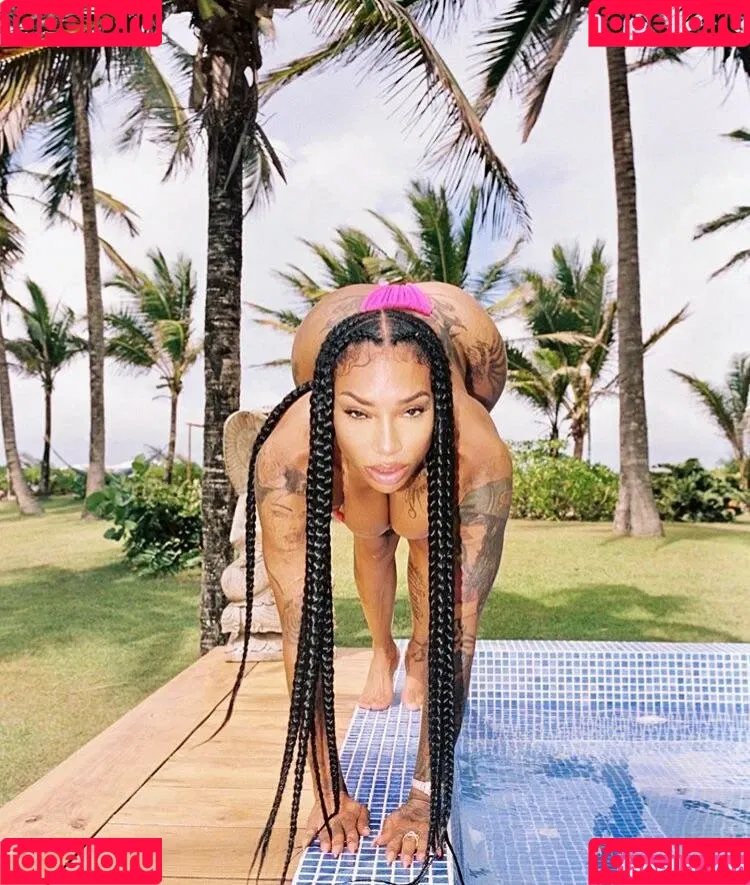flyyytattedsky Onlyfans Photo Gallery 