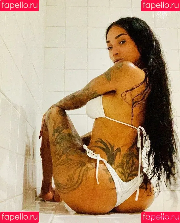flyyytattedsky Onlyfans Photo Gallery 