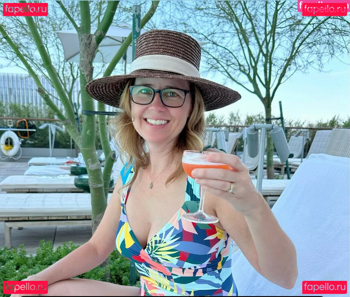 Jenna Fischer Onlyfans Photo Gallery 