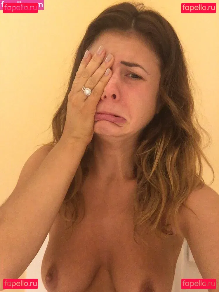 Kelly Hall Onlyfans Photo Gallery 