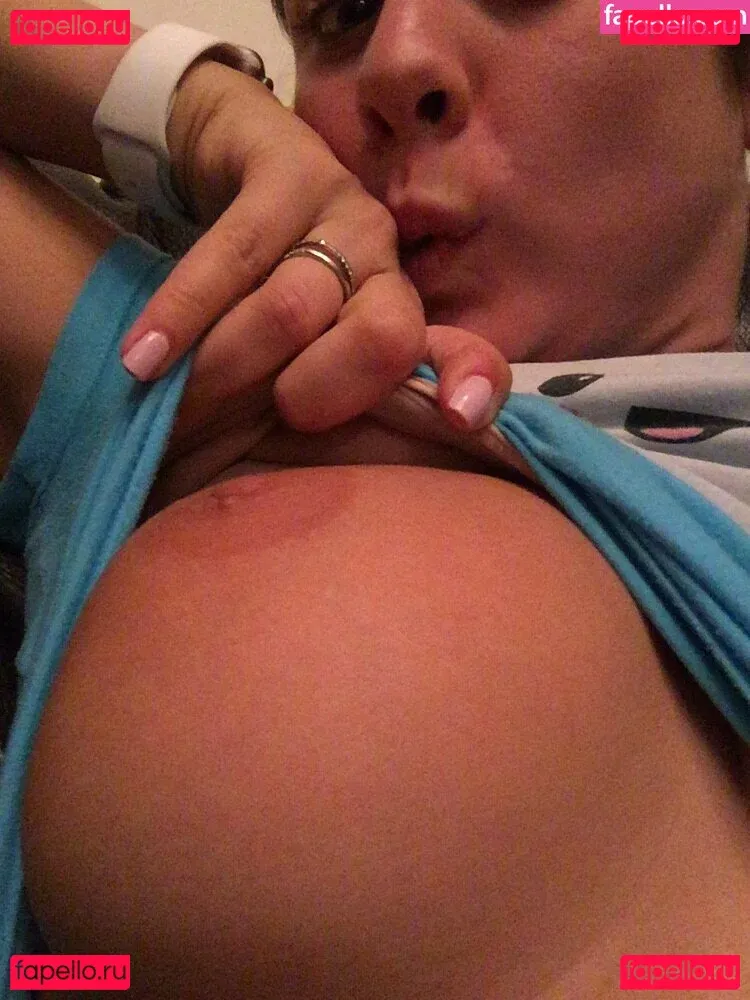 Kelly Hall Onlyfans Photo Gallery 