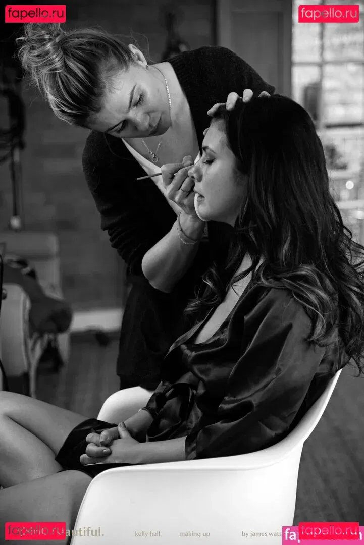 Kelly Hall Onlyfans Photo Gallery 