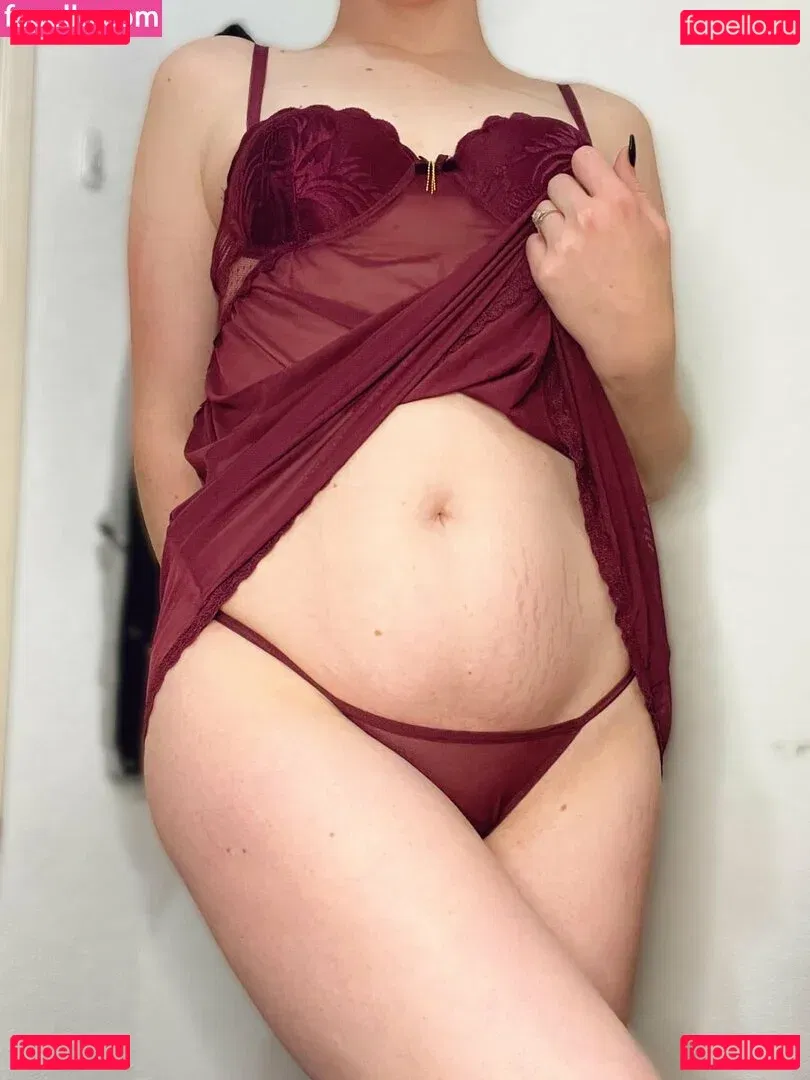 Trixie Addams Onlyfans Photo Gallery 