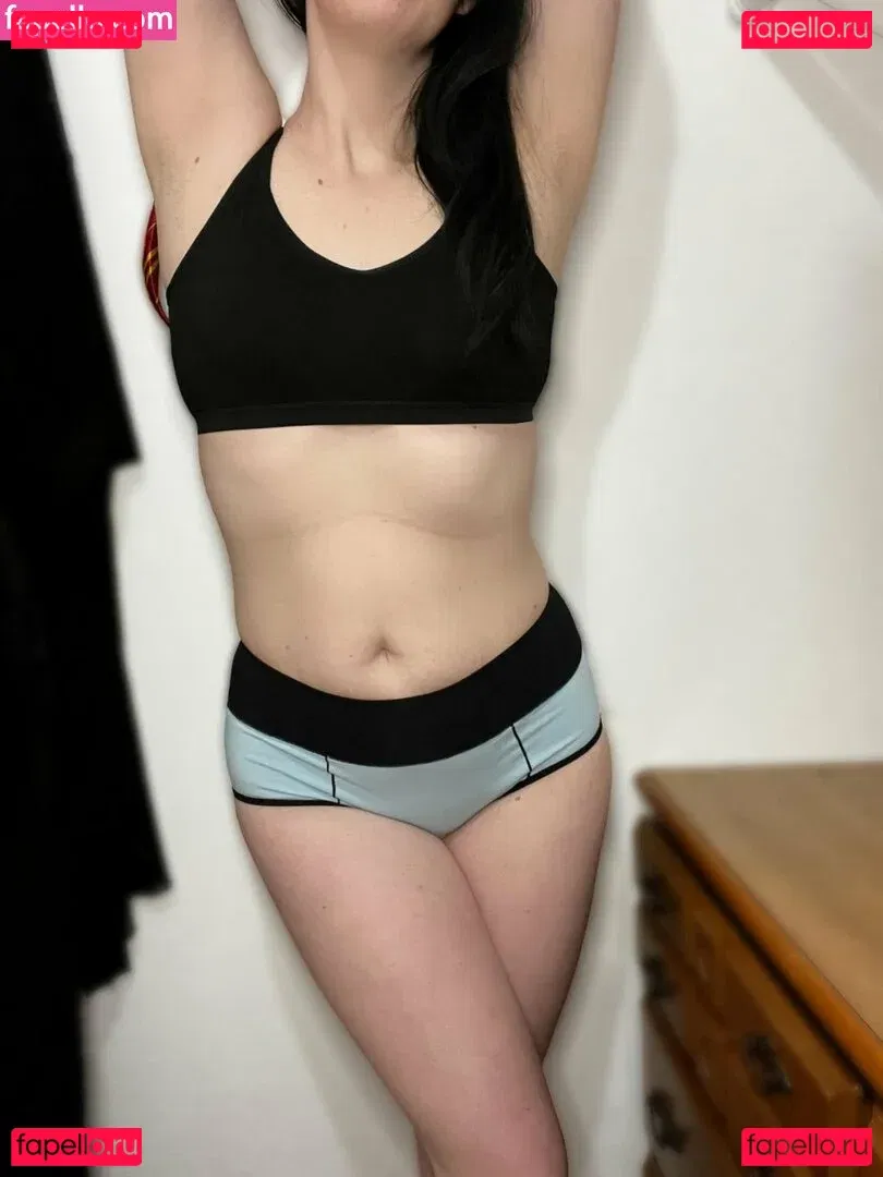 Trixie Addams Onlyfans Photo Gallery 