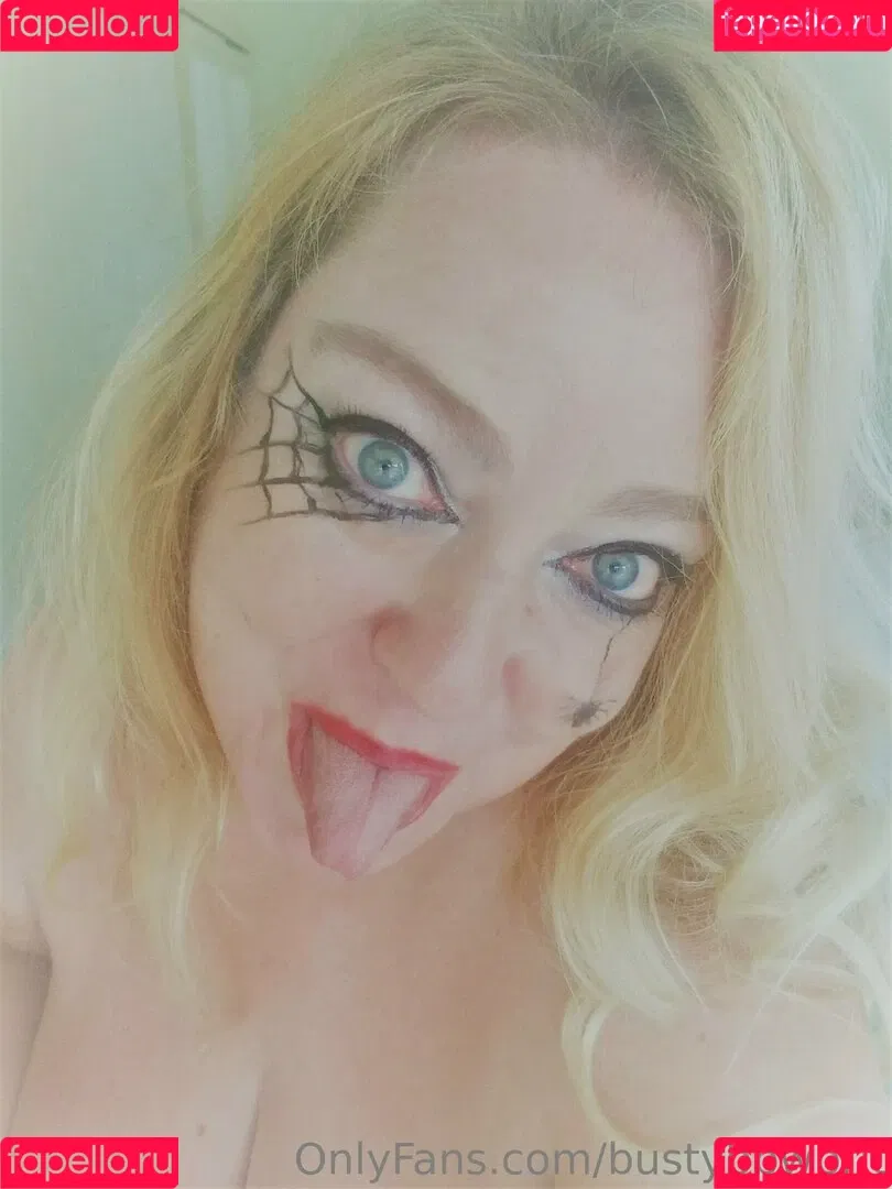 bustybbwbrit Onlyfans Photo Gallery 