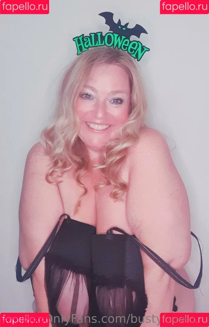 bustybbwbrit Onlyfans Photo Gallery 