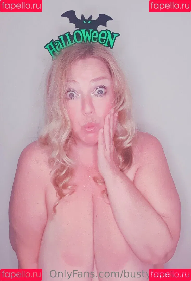 bustybbwbrit Onlyfans Photo Gallery 