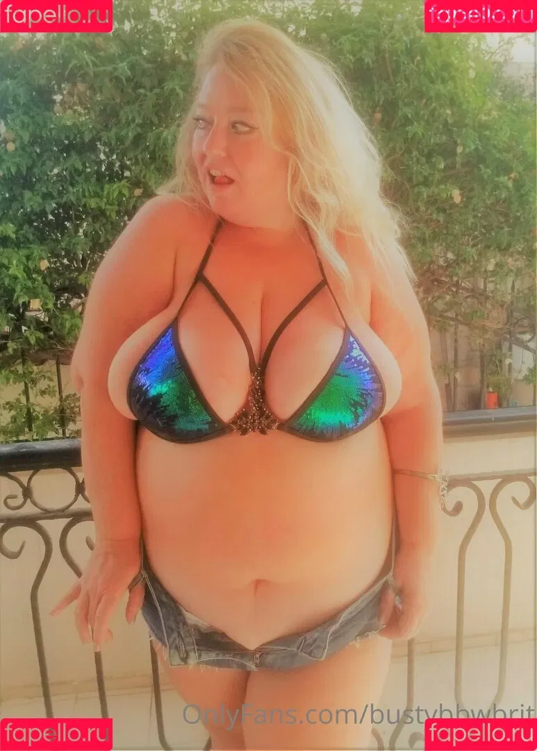 bustybbwbrit Onlyfans Photo Gallery 