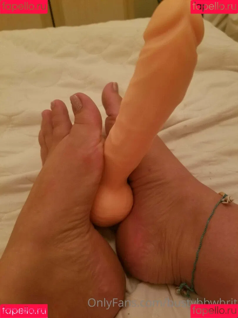bustybbwbrit Onlyfans Photo Gallery 