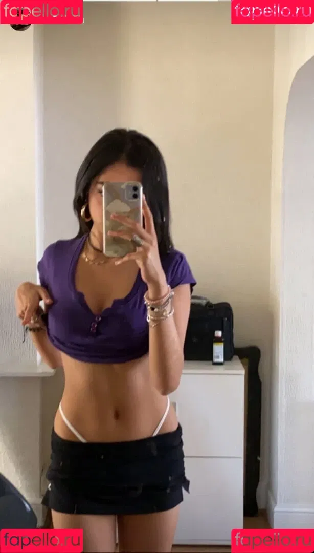 Kashish Pathak Onlyfans Photo Gallery 