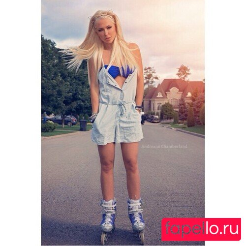 Andreane Chamberland Onlyfans Photo Gallery 