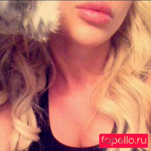 Andreane Chamberland Onlyfans Photo Gallery 