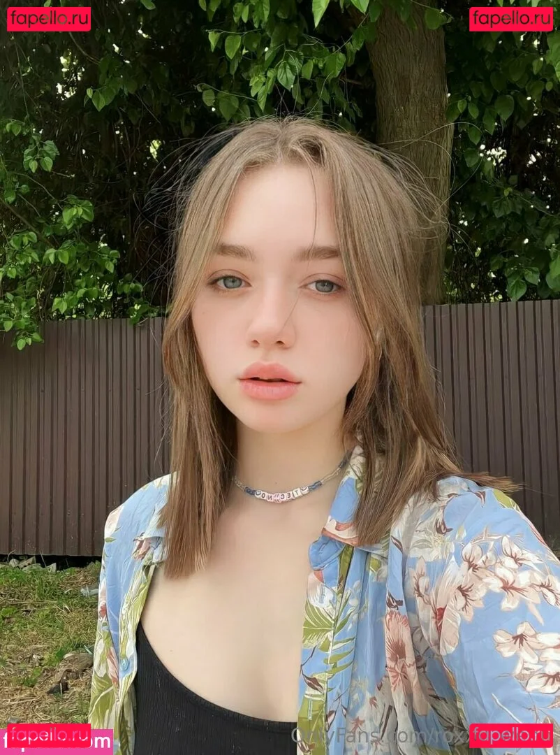 roxxy_webb Onlyfans Photo Gallery 