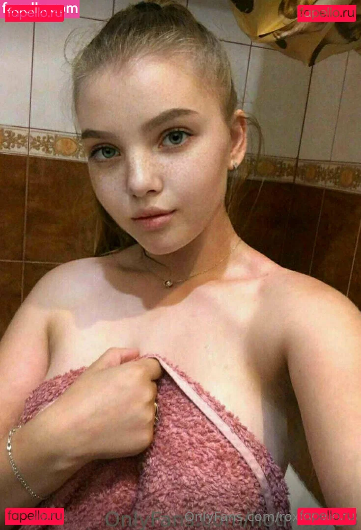 roxxy_webb Onlyfans Photo Gallery 