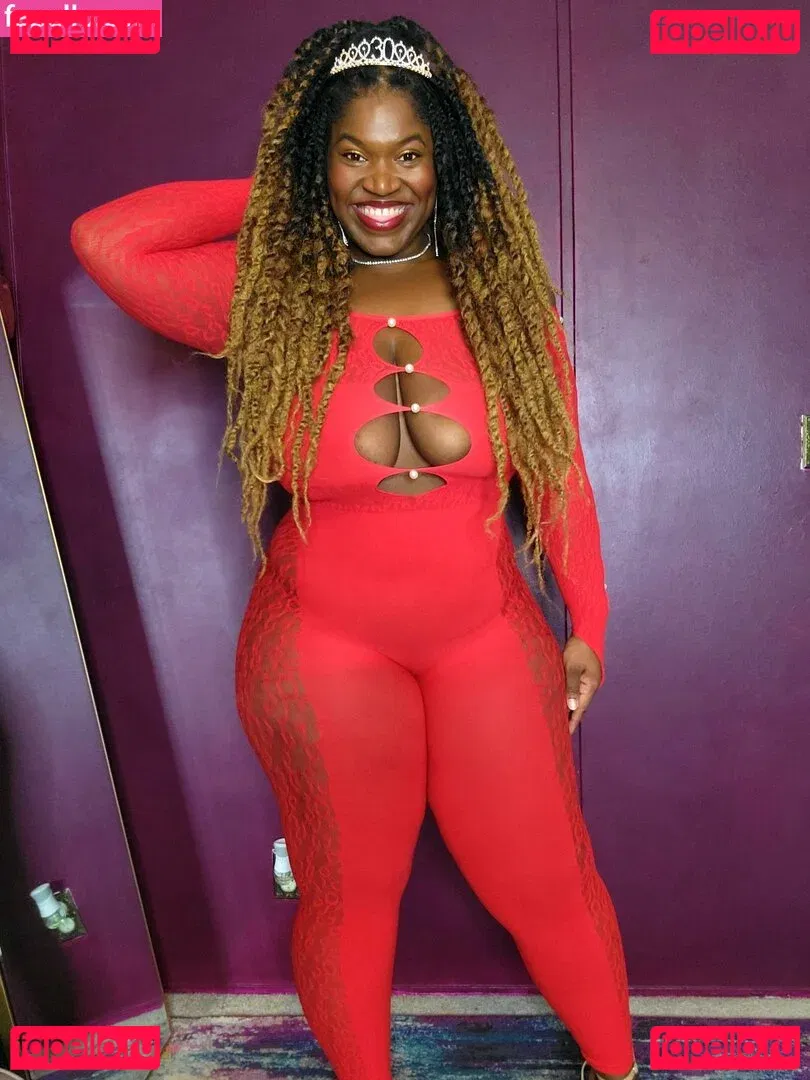 Marvelouslythiq Onlyfans Photo Gallery 