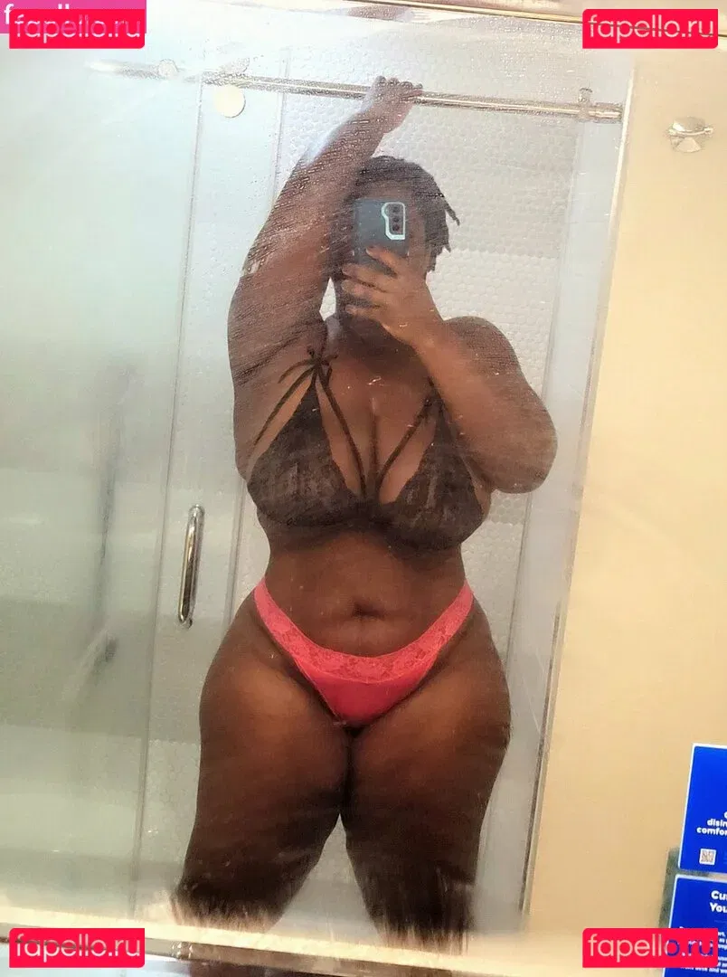 Marvelouslythiq Onlyfans Photo Gallery 