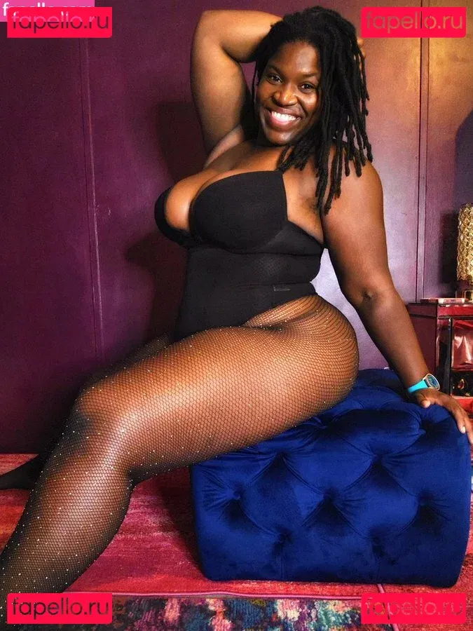 Marvelouslythiq Onlyfans Photo Gallery 