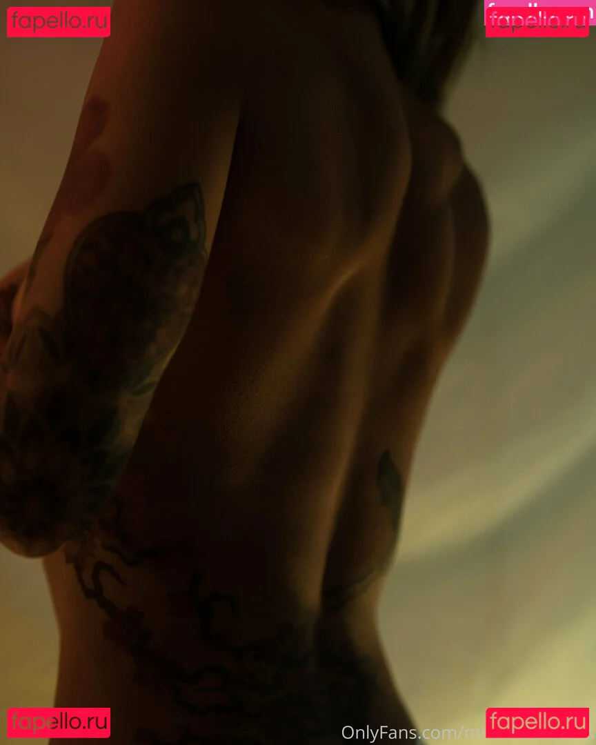 miniwithtattoos Onlyfans Photo Gallery 