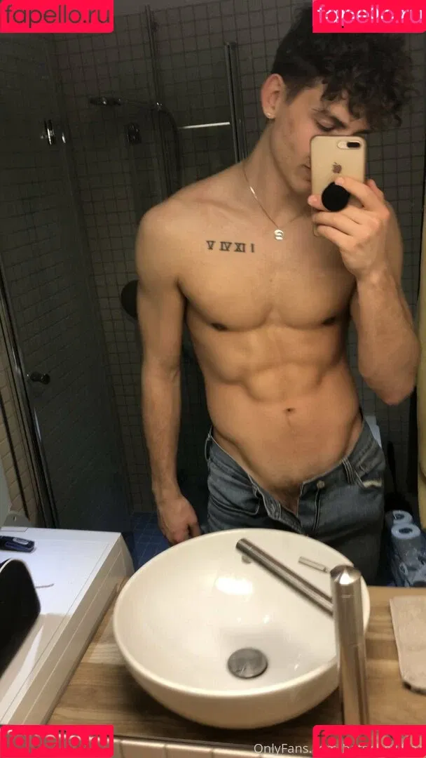 battyboyfree Onlyfans Photo Gallery 