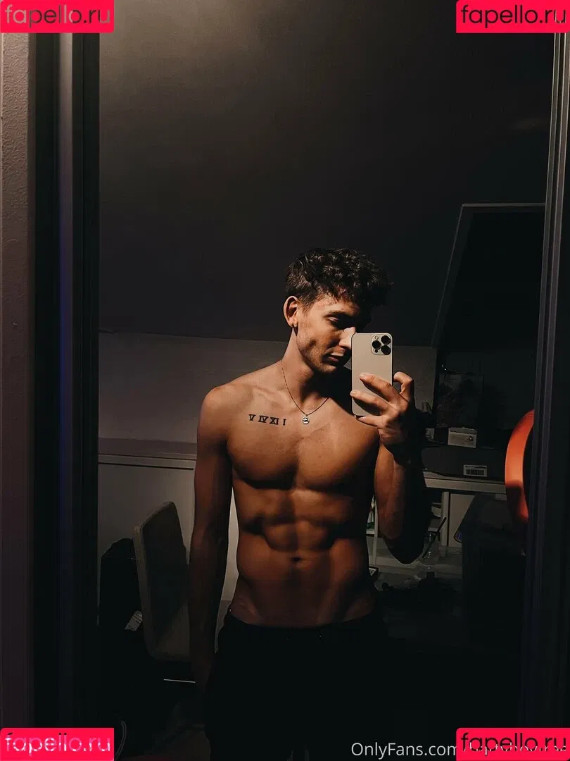 battyboyfree Onlyfans Photo Gallery 