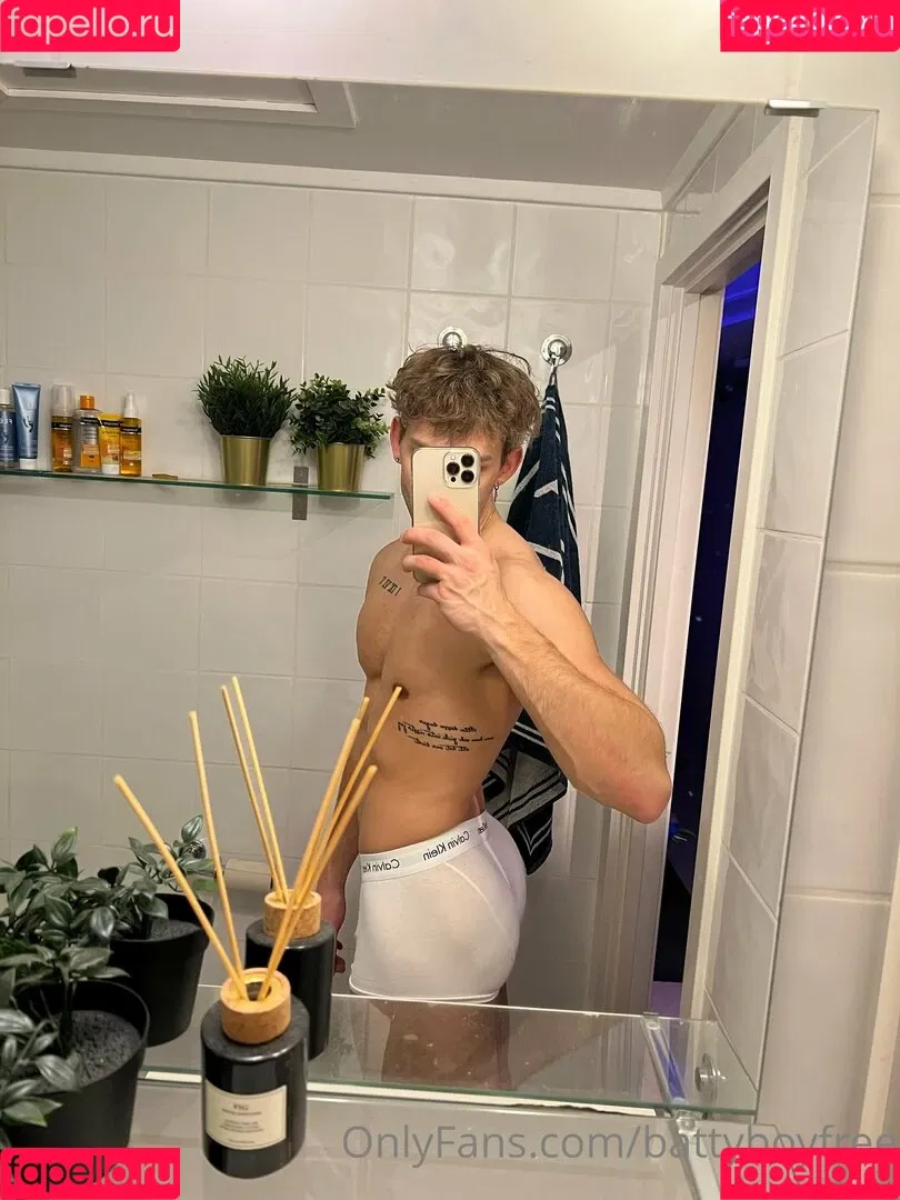 battyboyfree Onlyfans Photo Gallery 