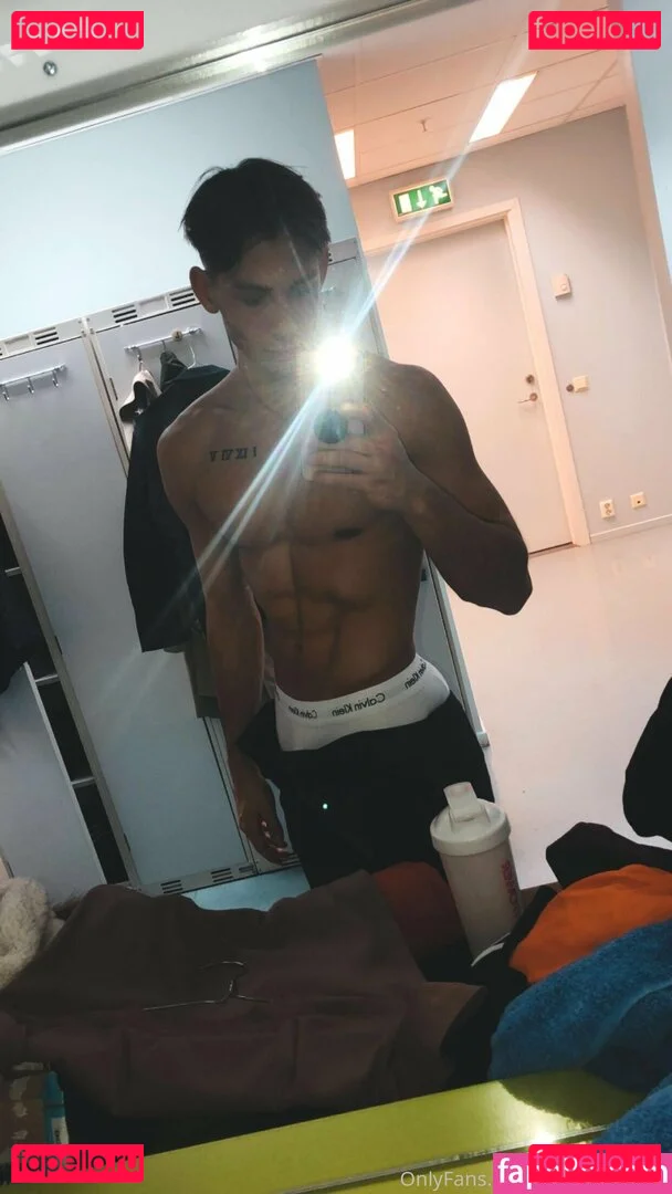 battyboyfree Onlyfans Photo Gallery 