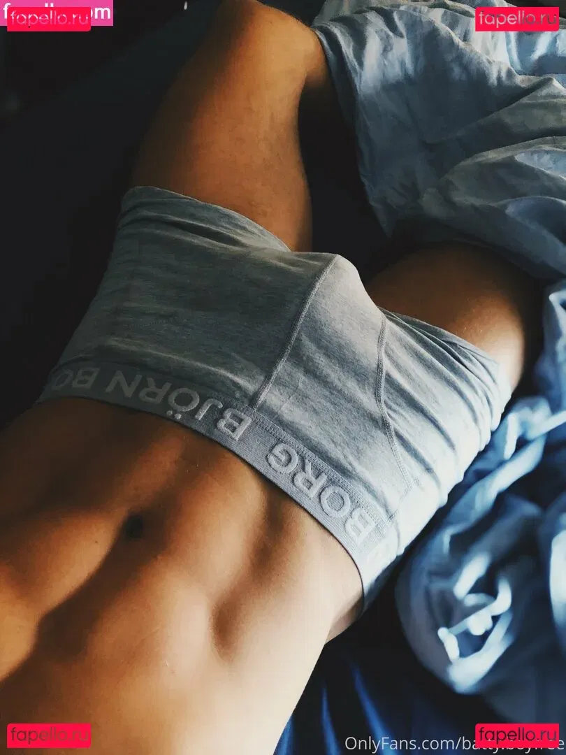 battyboyfree Onlyfans Photo Gallery 