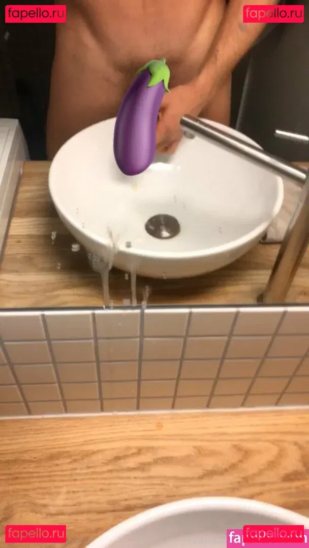 battyboyfree Onlyfans Photo Gallery 