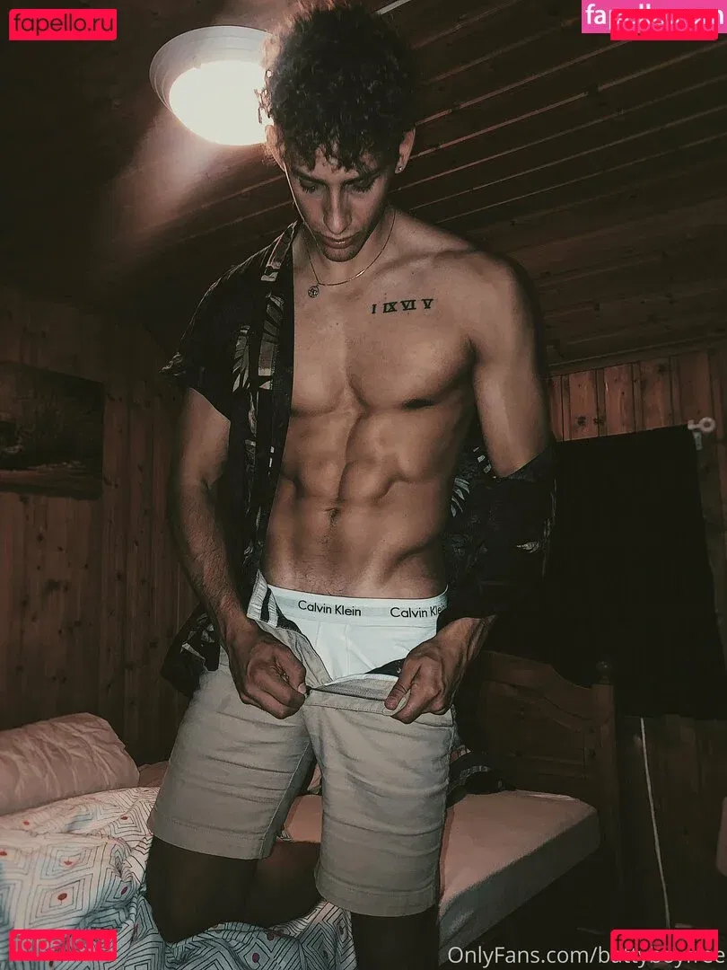 battyboyfree Onlyfans Photo Gallery 