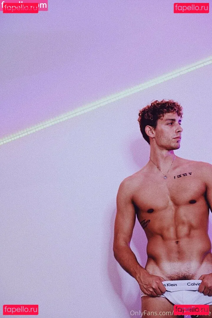 battyboyfree Onlyfans Photo Gallery 