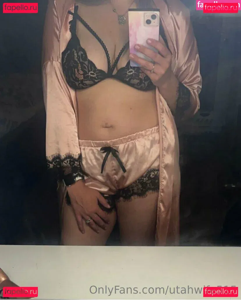 utahwife515 Onlyfans Photo Gallery 