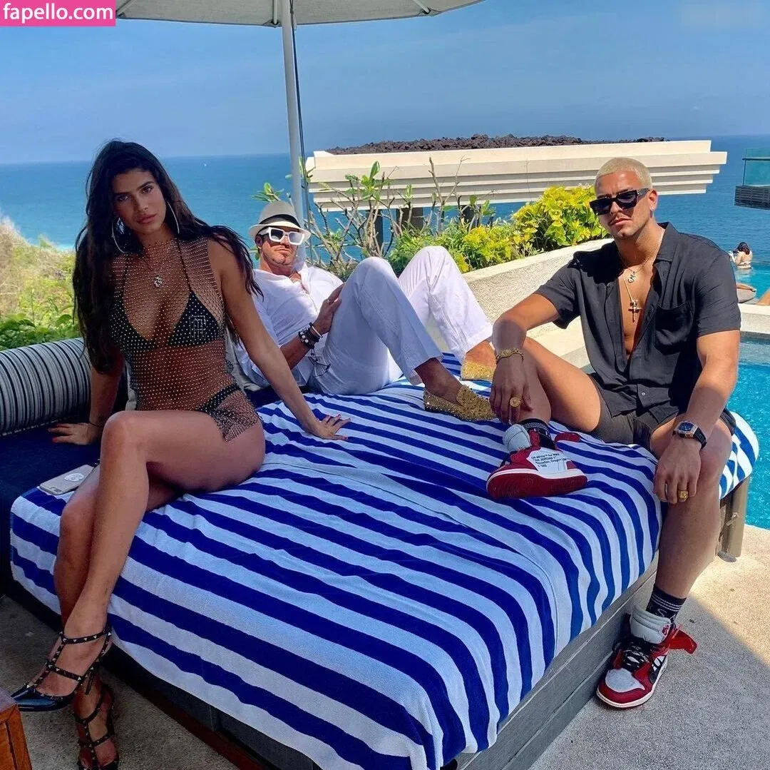 Lucciana Beynon Onlyfans Photo Gallery 