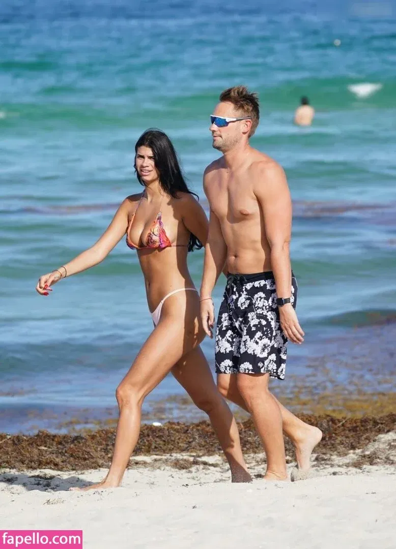 Lucciana Beynon Onlyfans Photo Gallery 