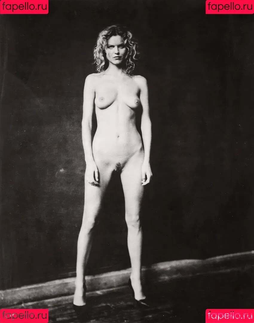 Eva Herzigova Onlyfans Photo Gallery 