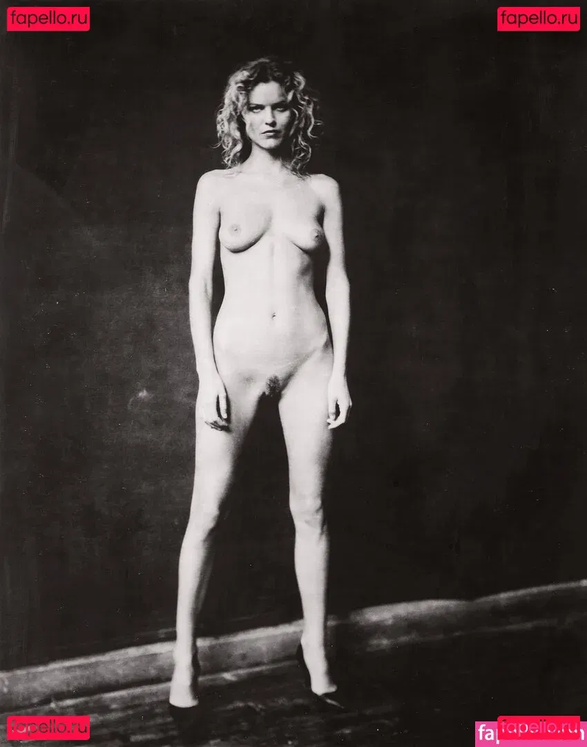 Eva Herzigova Onlyfans Photo Gallery 