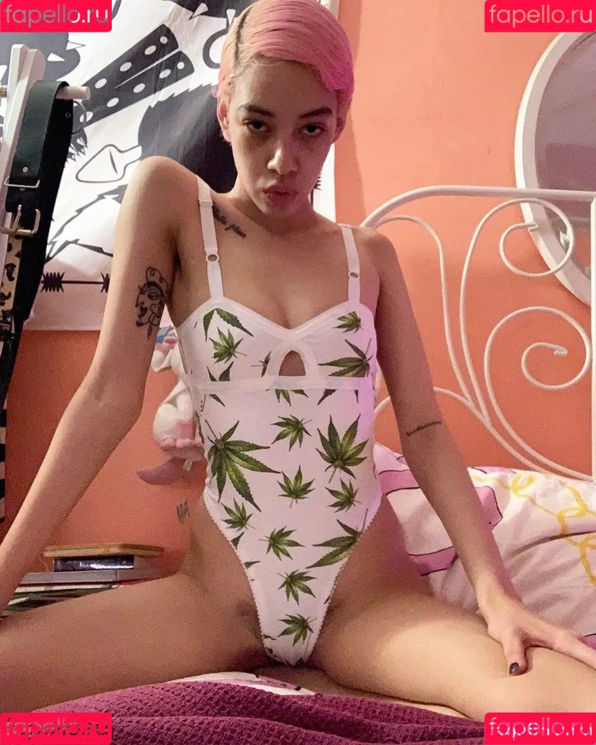 Sebastian Rosemarie Onlyfans Photo Gallery 