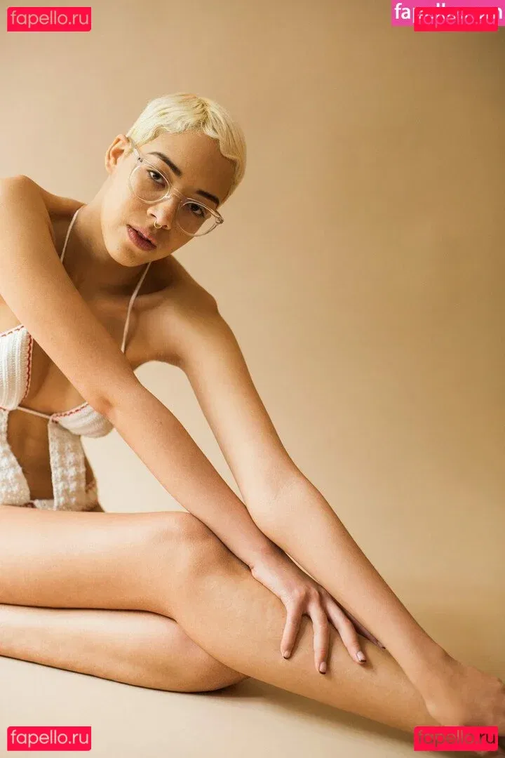 Sebastian Rosemarie Onlyfans Photo Gallery 