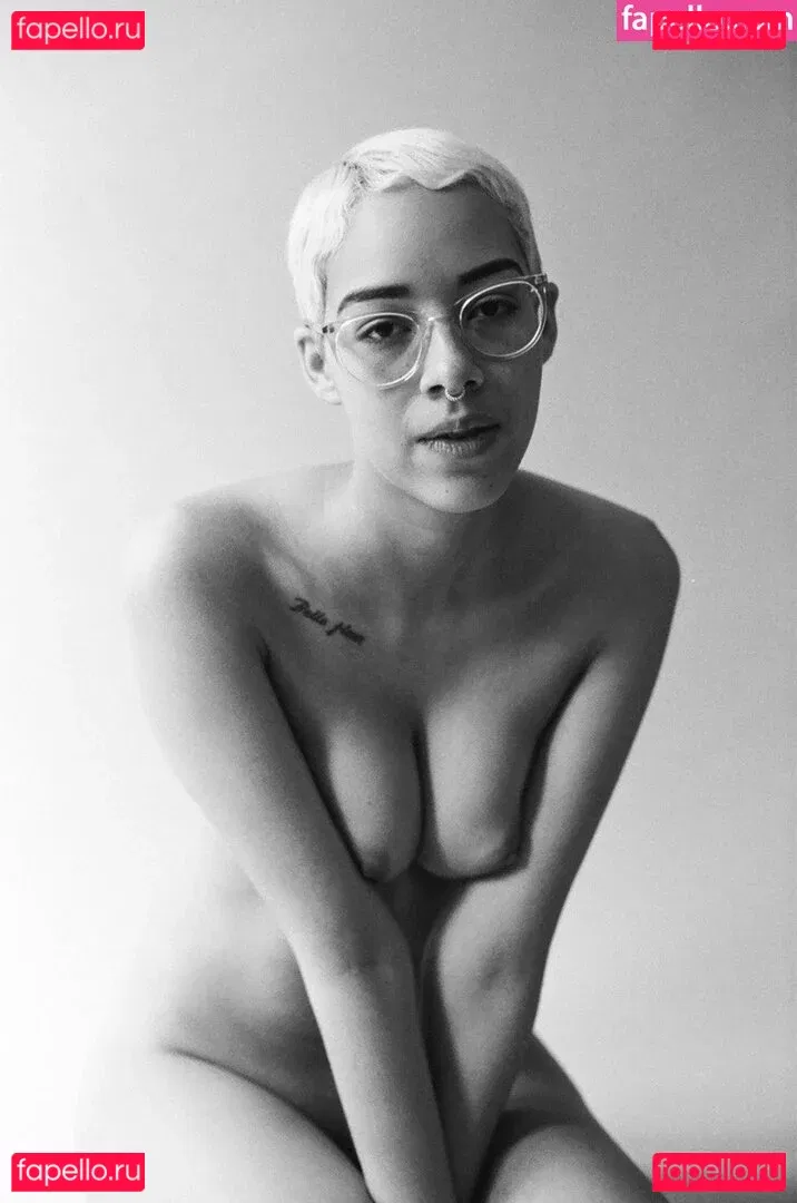 Sebastian Rosemarie Onlyfans Photo Gallery 