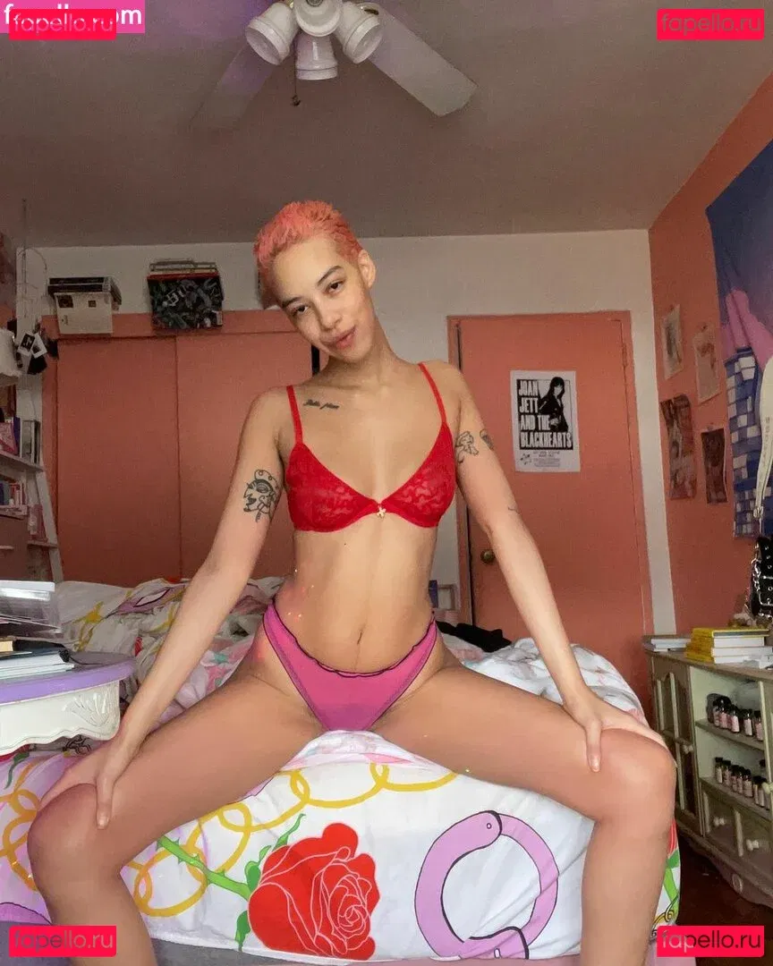 Sebastian Rosemarie Onlyfans Photo Gallery 
