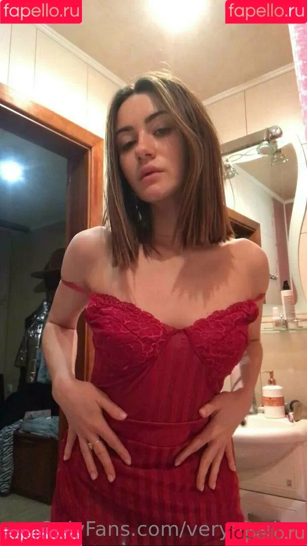 veryniceice Onlyfans Photo Gallery 