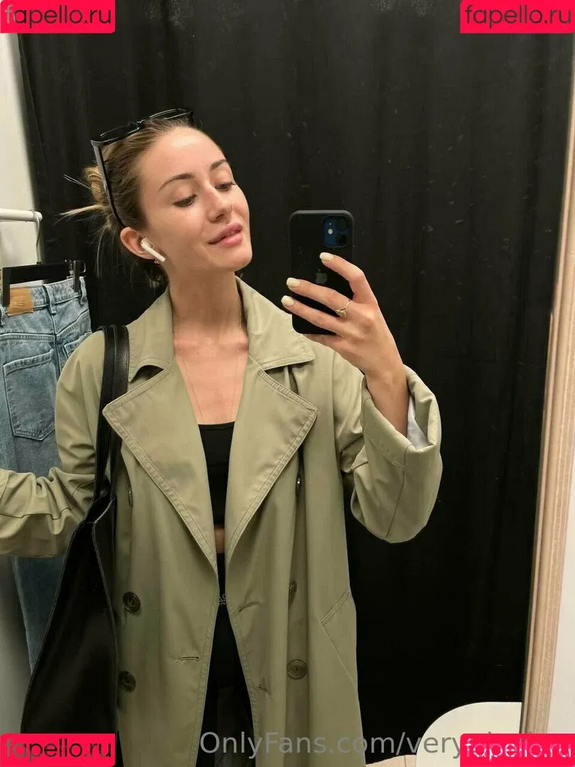 veryniceice Onlyfans Photo Gallery 