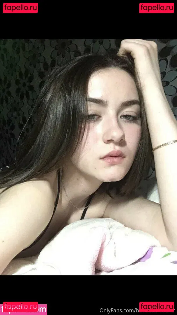 veryniceice Onlyfans Photo Gallery 