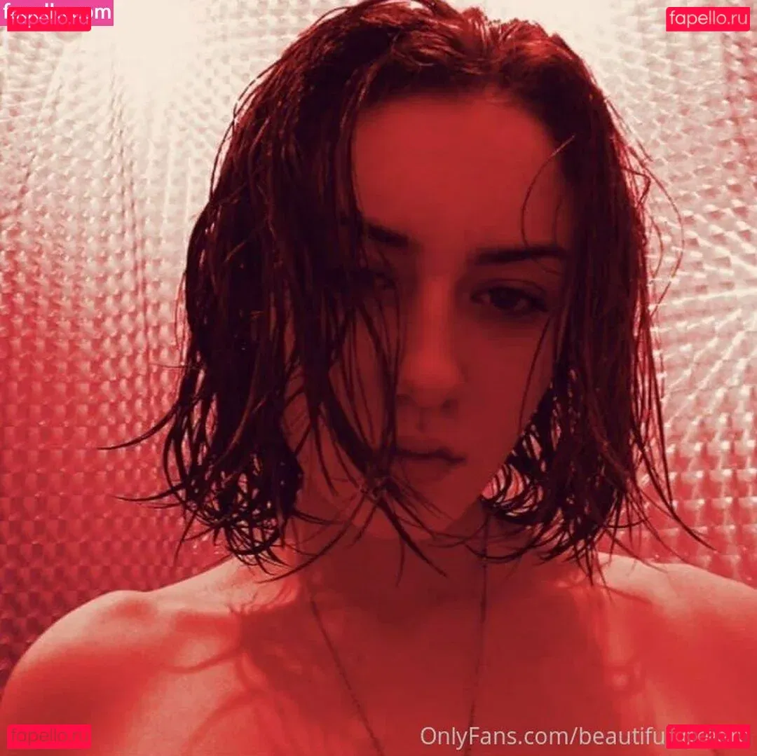 veryniceice Onlyfans Photo Gallery 