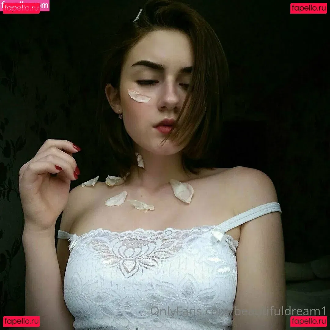 veryniceice Onlyfans Photo Gallery 