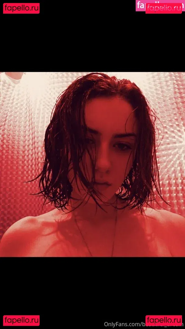 veryniceice Onlyfans Photo Gallery 