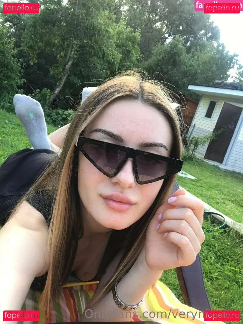 veryniceice Onlyfans Photo Gallery 