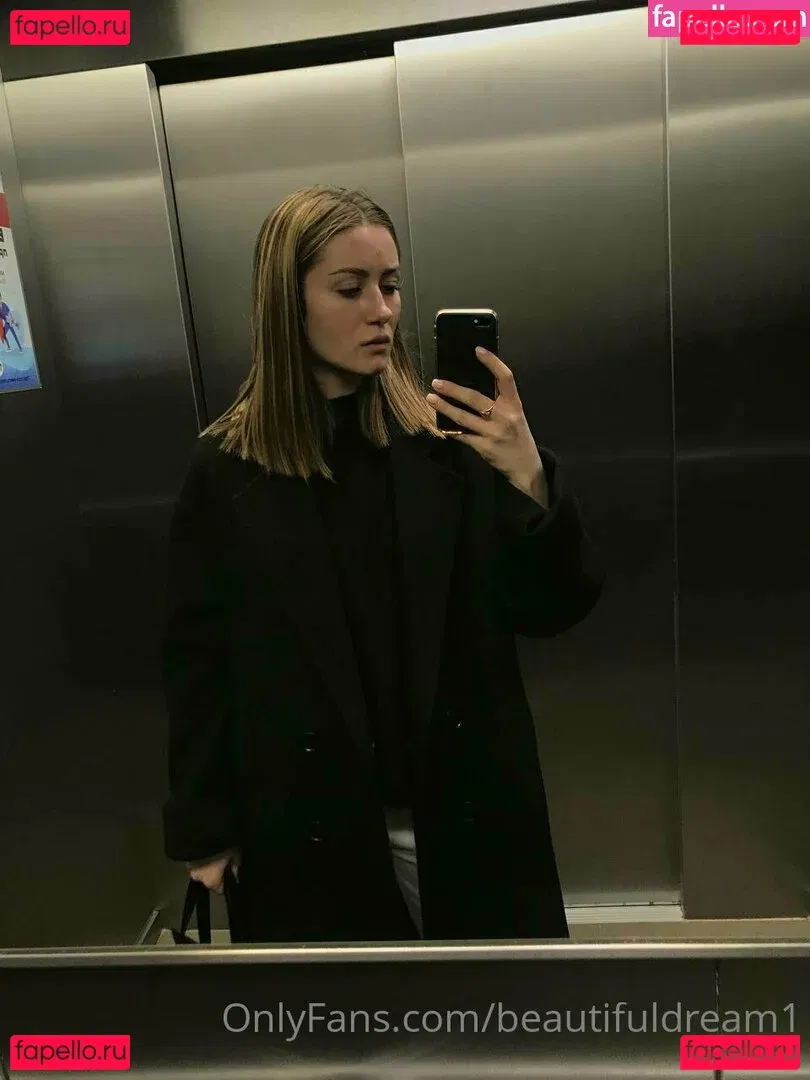 veryniceice Onlyfans Photo Gallery 