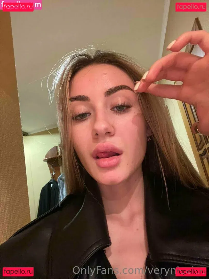 veryniceice Onlyfans Photo Gallery 