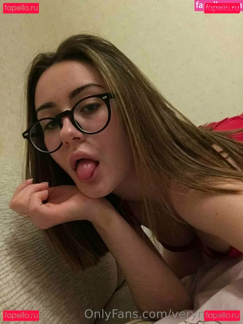 veryniceice Onlyfans Photo Gallery 