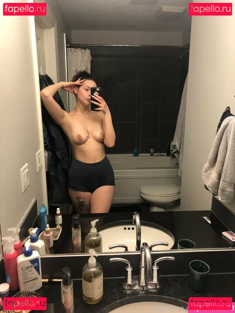 megariley Onlyfans Photo Gallery 